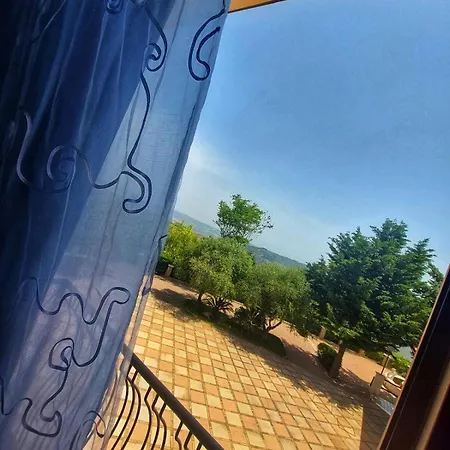 בית חווה Colledisisto Srl