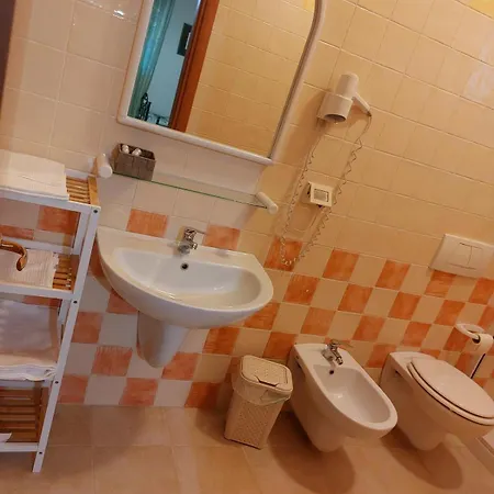 Bauernhof Colledisisto Guest House & Restaurant Pomarico