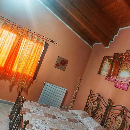 Alloggio per agriturismo Colledisisto Srl *