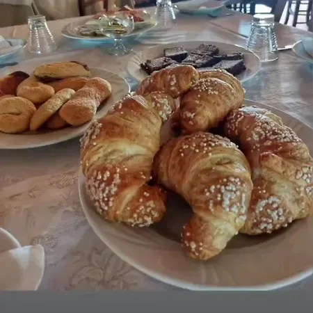 Colledisisto Guest House & Restaurant Bauernhof *