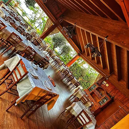 Colledisisto Guest House & Restaurant ファームステイ